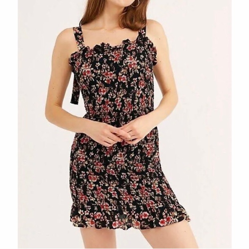 NWT Intimately Free People Bella Smocked Floral Bodycon Dress Women’s Size Small